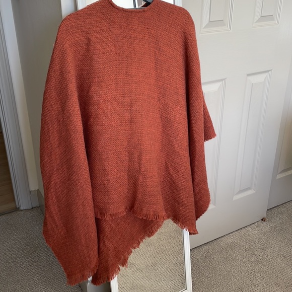 Fall Wrap - Picture 5 of 5